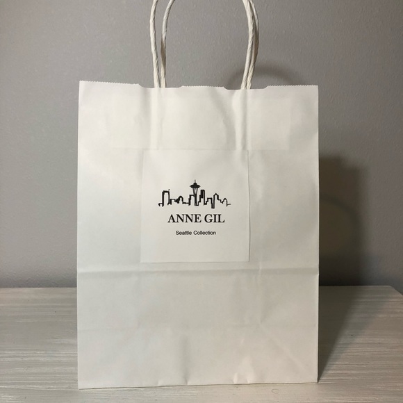 Sweater - Picture 4 of 4